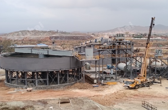 巧用地形布局 巧用地形布局